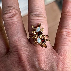 Unique opal and garnet ring, size 5.75